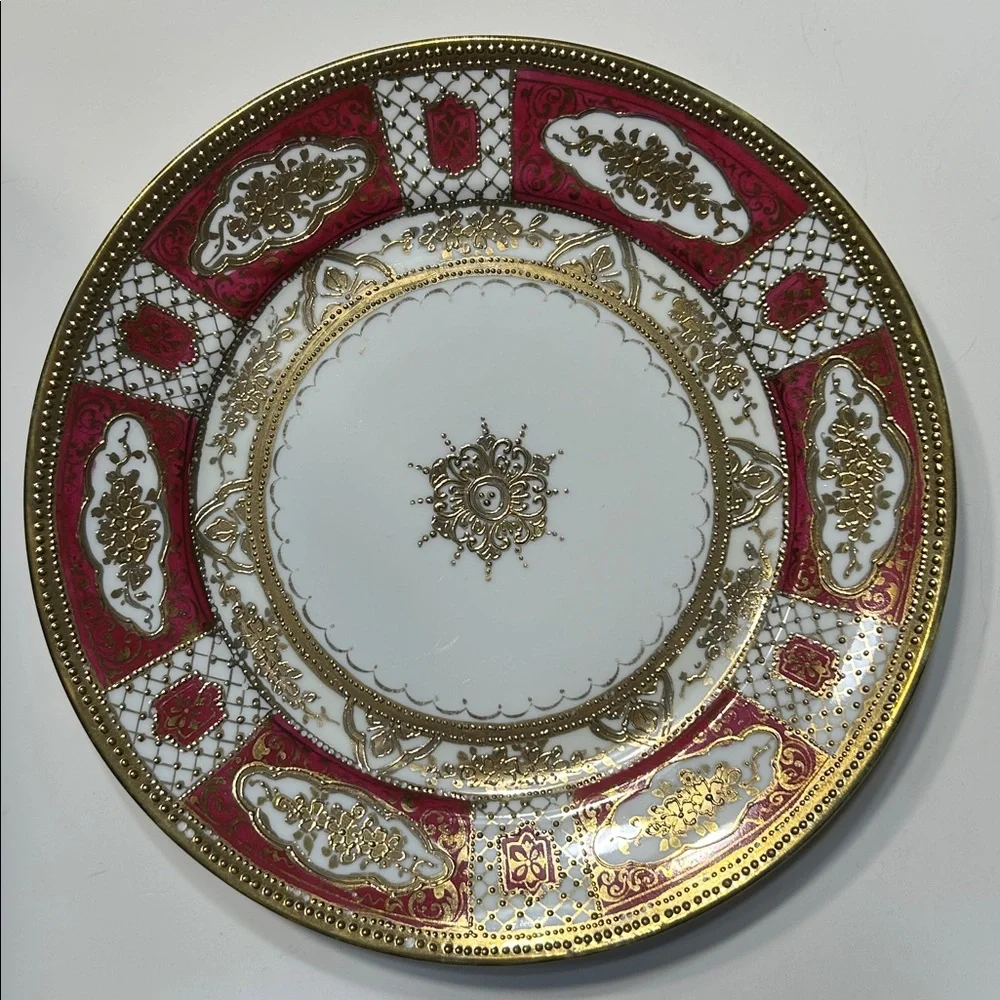 Granny Chic Nippon Hand Painted Cabinet Plate‎ Magenta Gold Moriage Beaded 8.5